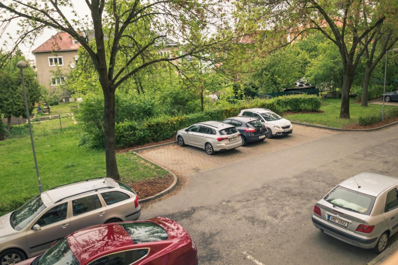 Apartman Jnj Velkomoravska Olmütz Exterior foto